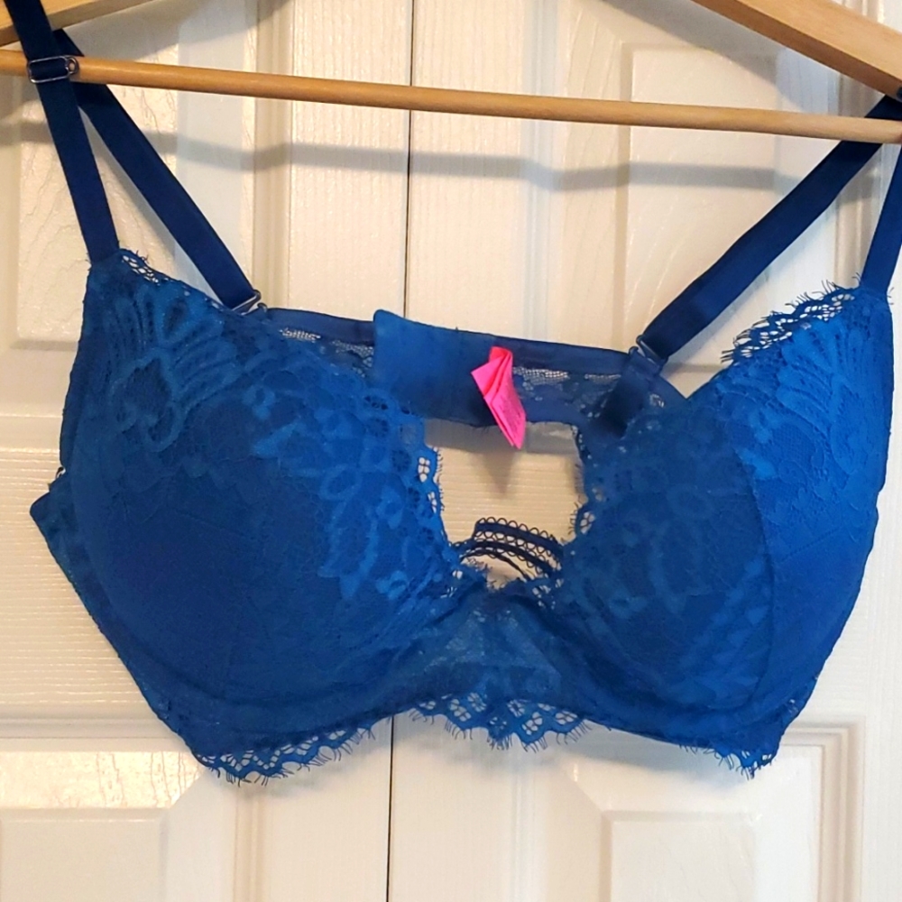 La Senza Bra, 36D